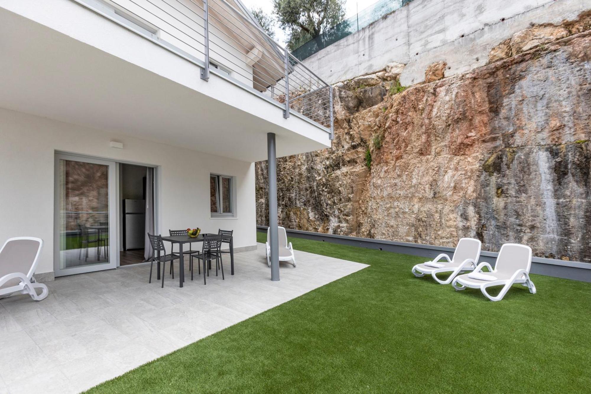 Residence Solei Classic & Plus เบรนโซเน ซูล การ์ดา ภายนอก รูปภาพ